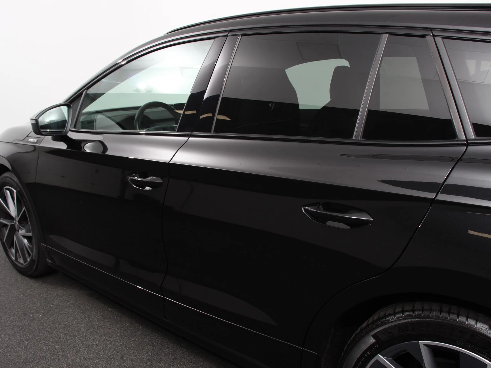 Hoofdafbeelding Škoda Enyaq iV