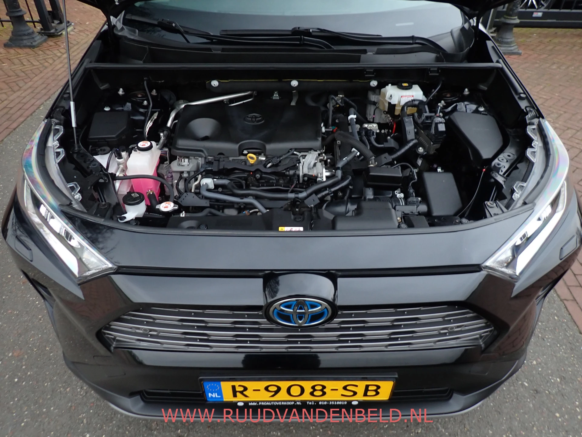 Hoofdafbeelding Toyota RAV4