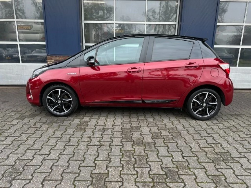 Hoofdafbeelding Toyota Yaris