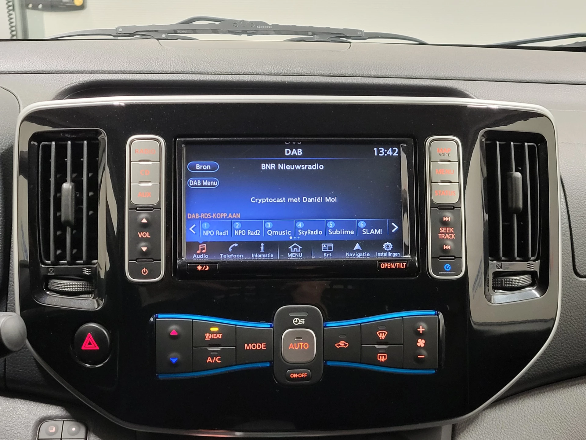 Hoofdafbeelding Nissan e-NV200