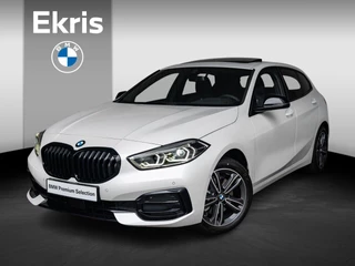 Hoofdafbeelding BMW 1 Serie BMW 1 Serie 5-deurs 118i Model Sport Line / Glazen panoramadak / Achteruitrijcamera / HiFi Harman Kardon