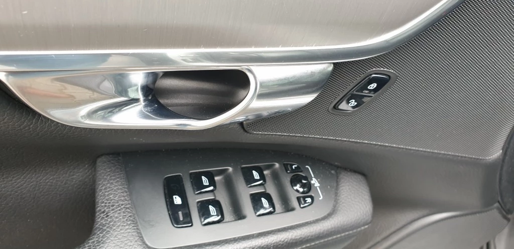 Hoofdafbeelding Volvo V90