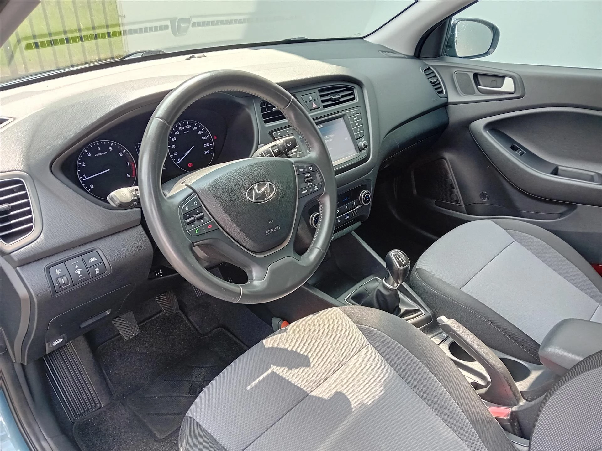 Hoofdafbeelding Hyundai i20