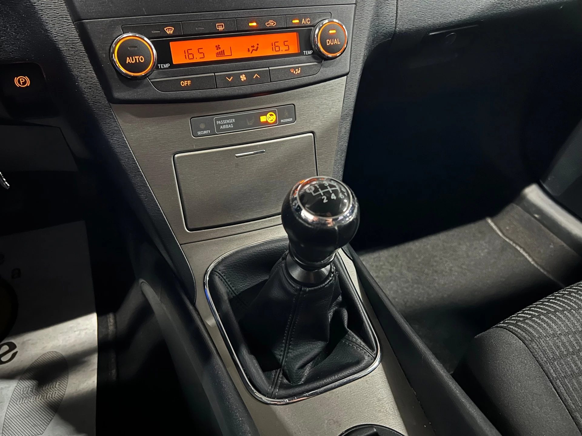 Hoofdafbeelding Toyota Avensis