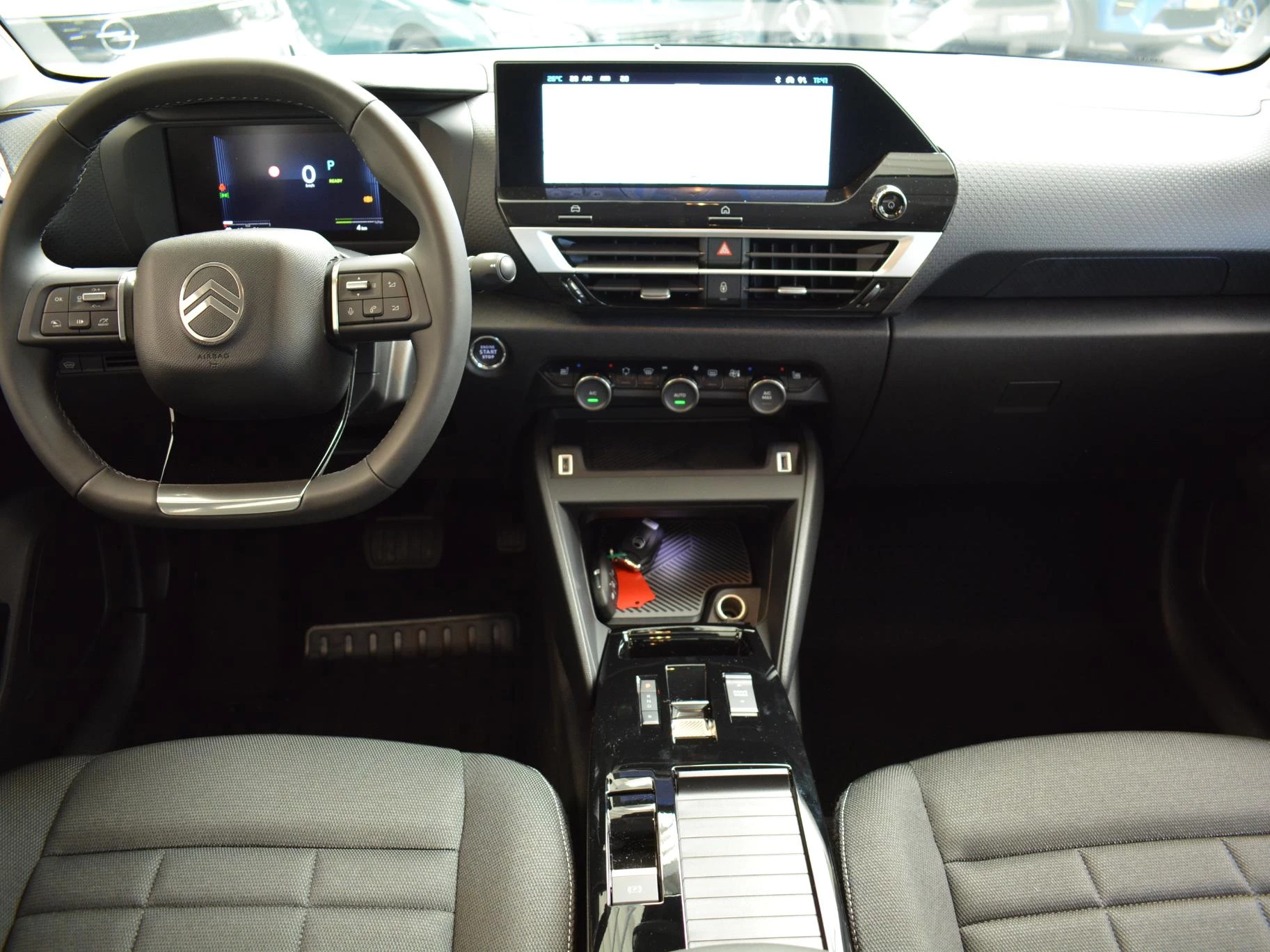 Hoofdafbeelding Citroën ë-C4