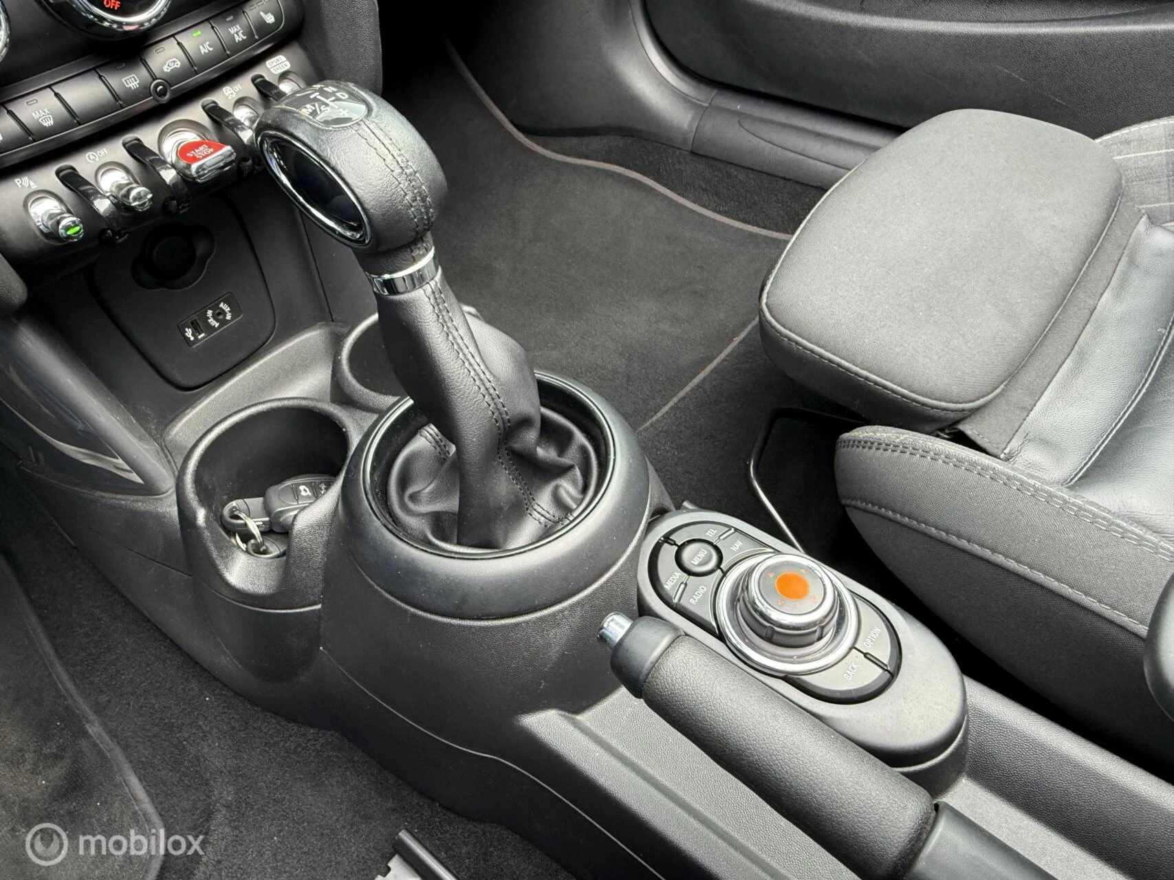 Hoofdafbeelding MINI Cooper Cabrio