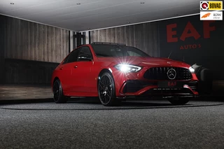 Hoofdafbeelding Mercedes-Benz C-Klasse Mercedes-Benz C-klasse 300 e AMG 63 Look / Burmester / Head Up / 360 Camera / Acc / Elek Stoelen / Full Leder / Open Pano / 20 Inc