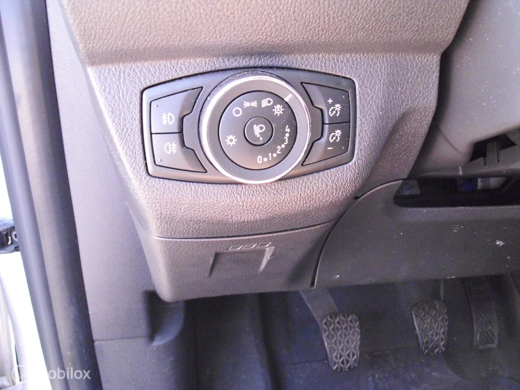 Hoofdafbeelding Ford Transit Courier