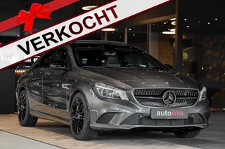 Mercedes-Benz CLA-klasse 180 Night Edition. Panoramadak, LED, 18", Groot Display!