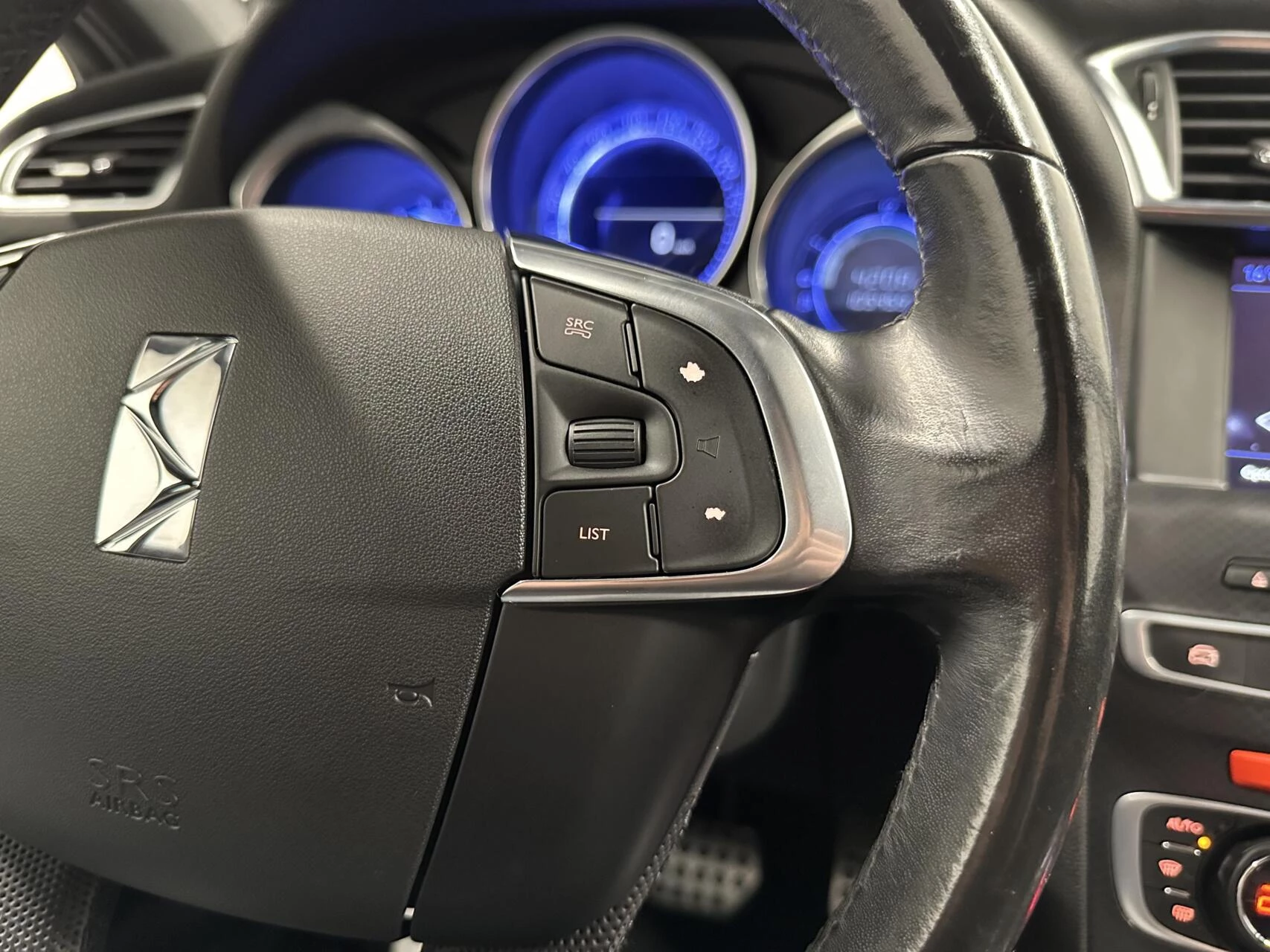 Hoofdafbeelding DS DS 4