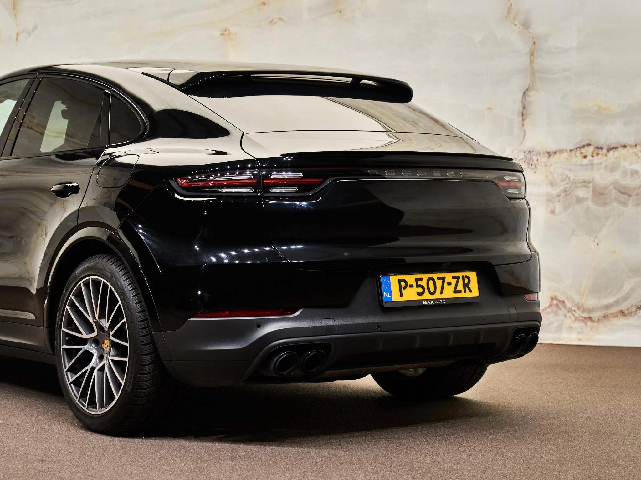 Hoofdafbeelding Porsche Cayenne