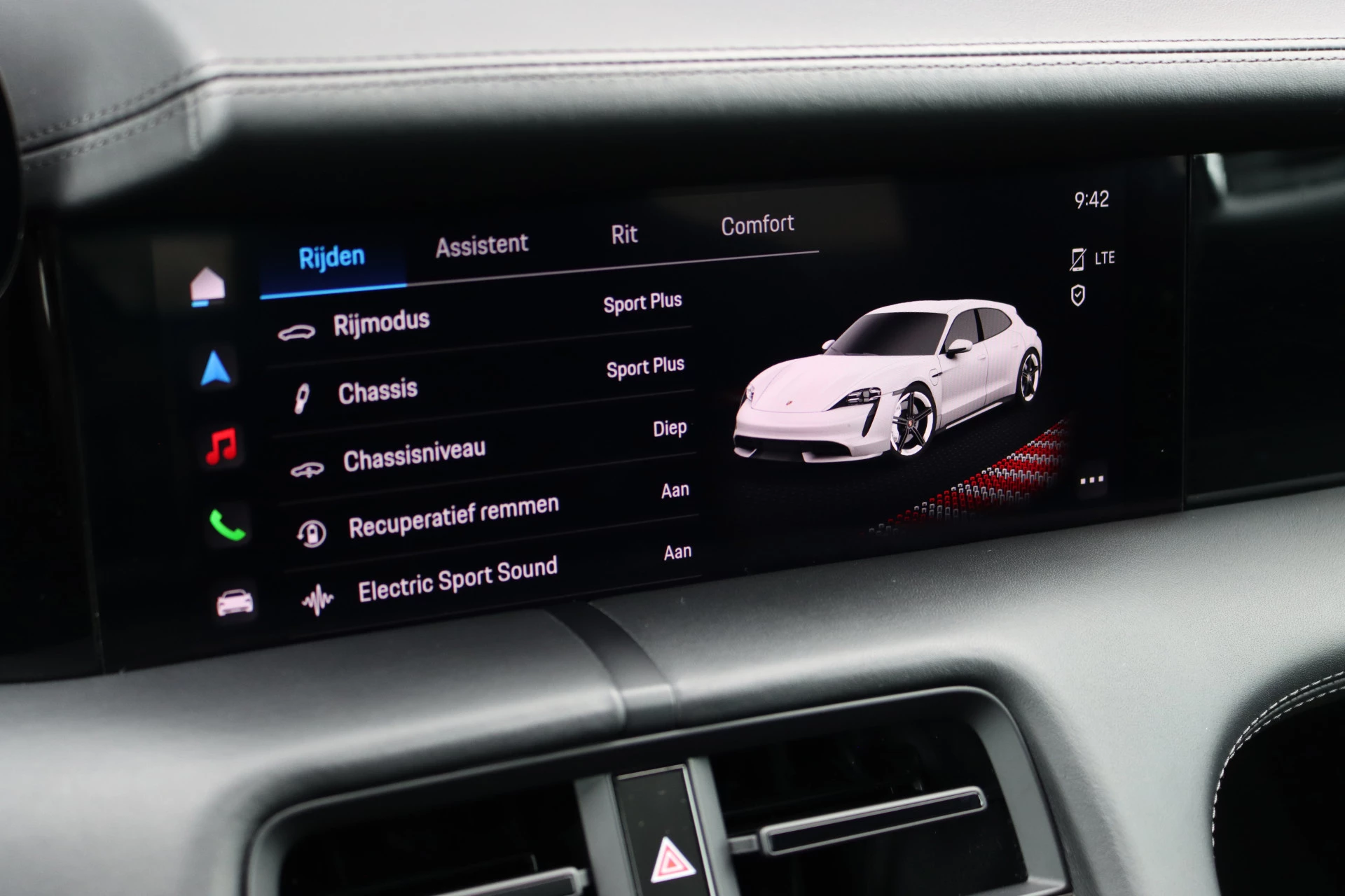 Hoofdafbeelding Porsche Taycan