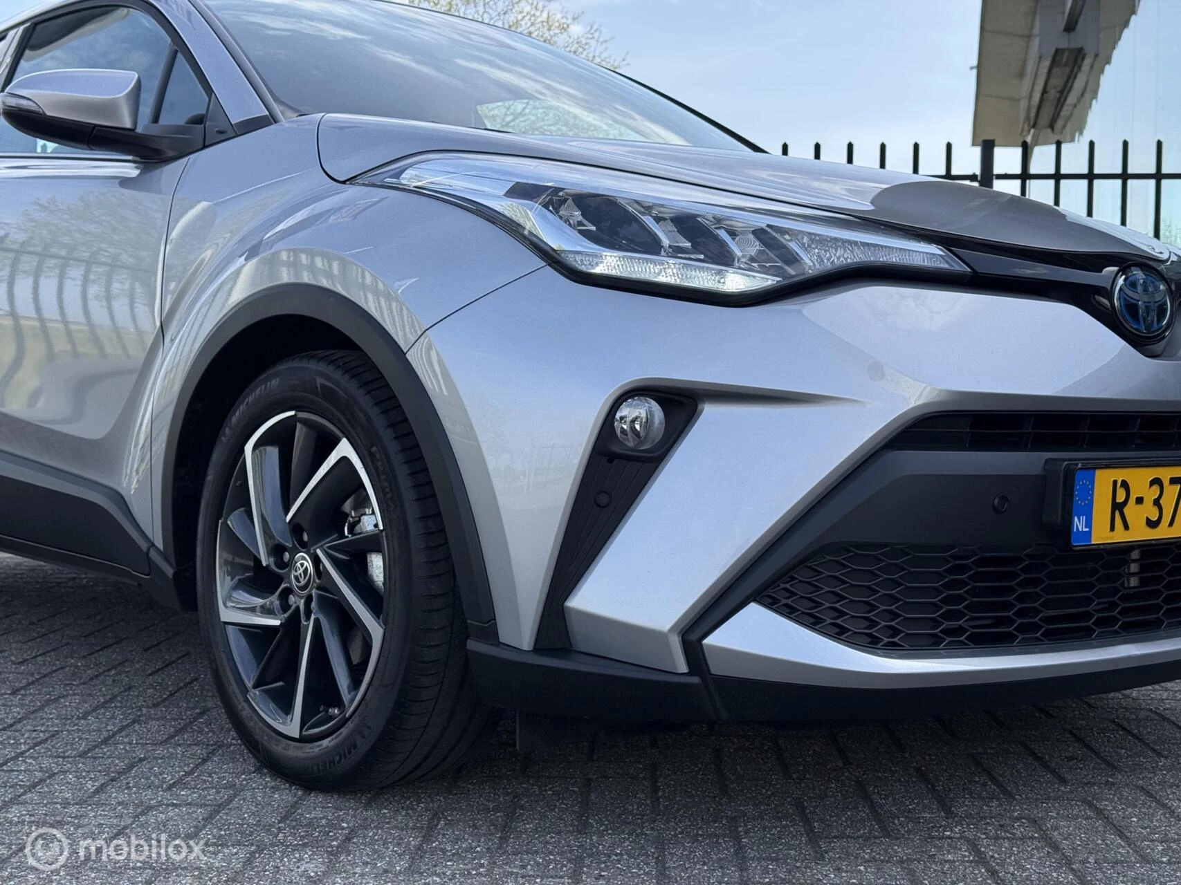 Hoofdafbeelding Toyota C-HR