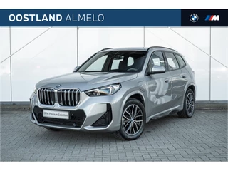 Hoofdafbeelding BMW X1 BMW X1 xDrive25e M Sport Automaat / M Adaptief onderstel / Sportstoelen / Comfort Access / Achteruitrijcamera / Harman-Kardon / Stuurverwarming