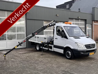 Mercedes-Benz Sprinter 510 2.2 CDI 366 Hiab 017T Laadkraan Trekhaak 3500kg trekgewicht 3 persoons Ex gemeente Kraan Autolaadkraan Gereedschapskist Open laadbak Pick-up p-up Euro 5 ( EX gemeinde )