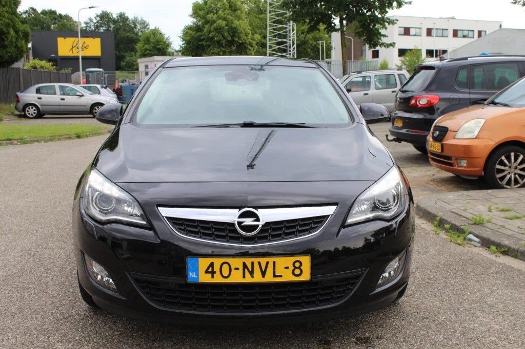Hoofdafbeelding Opel Astra
