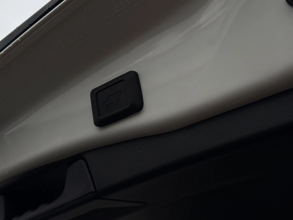 Hoofdafbeelding Suzuki Across