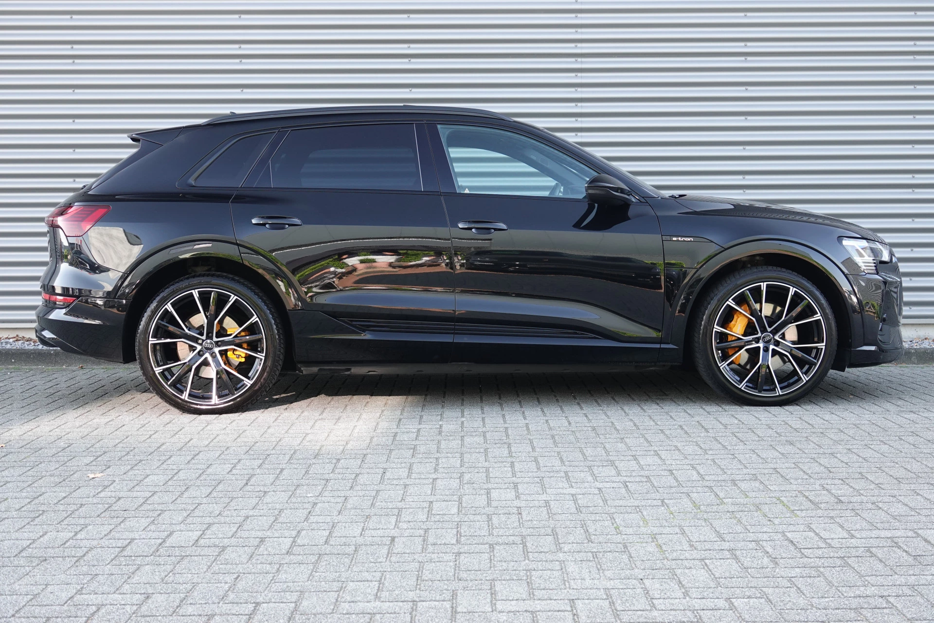 Hoofdafbeelding Audi e-tron