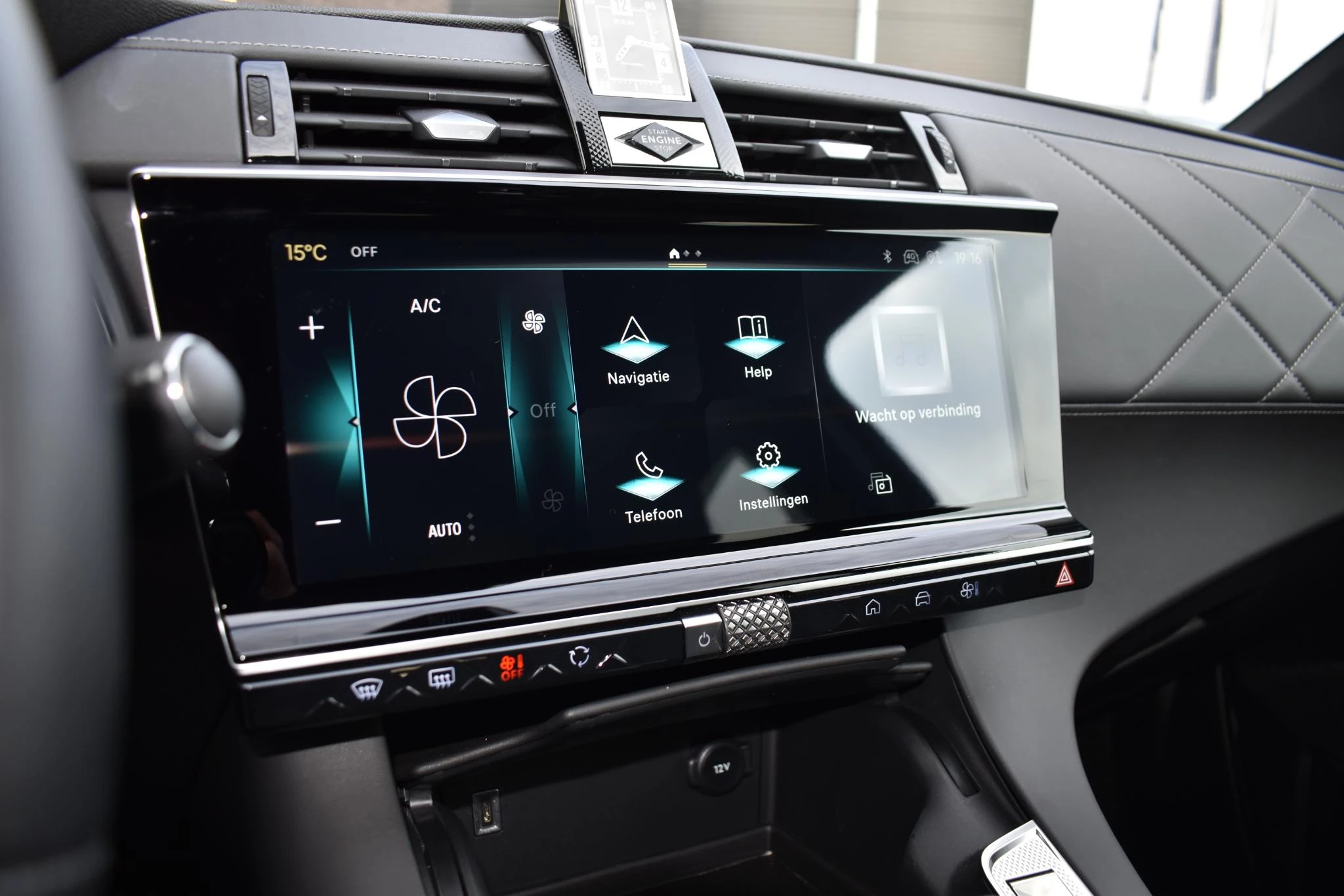 Hoofdafbeelding DS DS 7