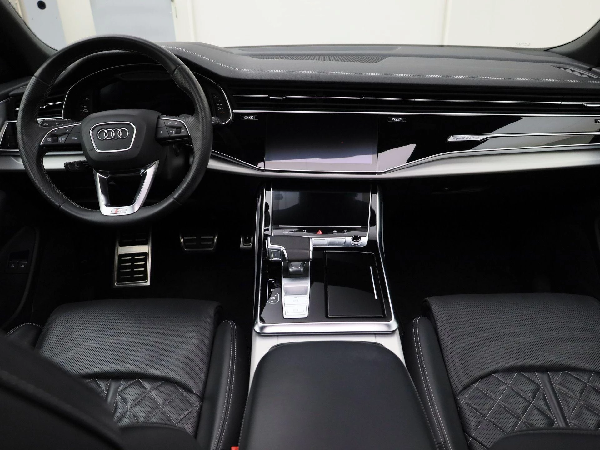 Hoofdafbeelding Audi Q8