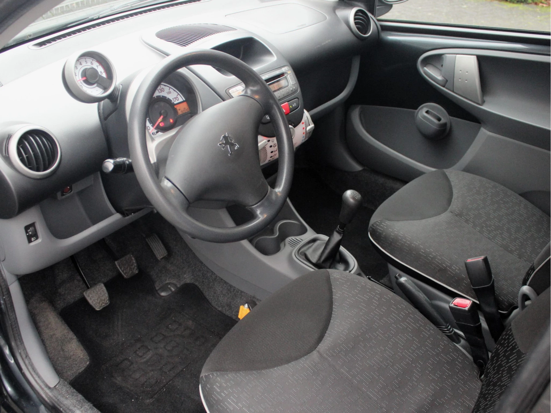 Hoofdafbeelding Peugeot 107