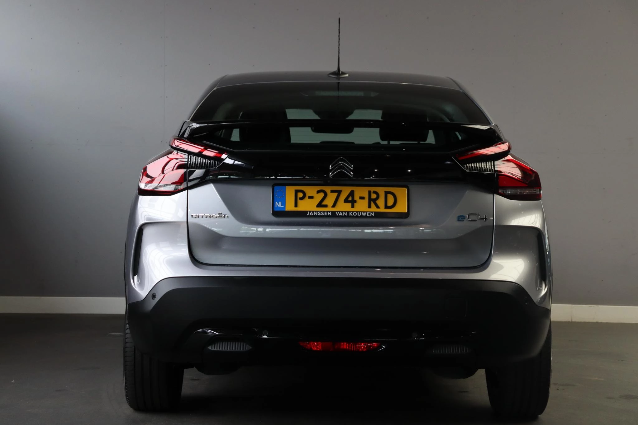Hoofdafbeelding Citroën ë-C4