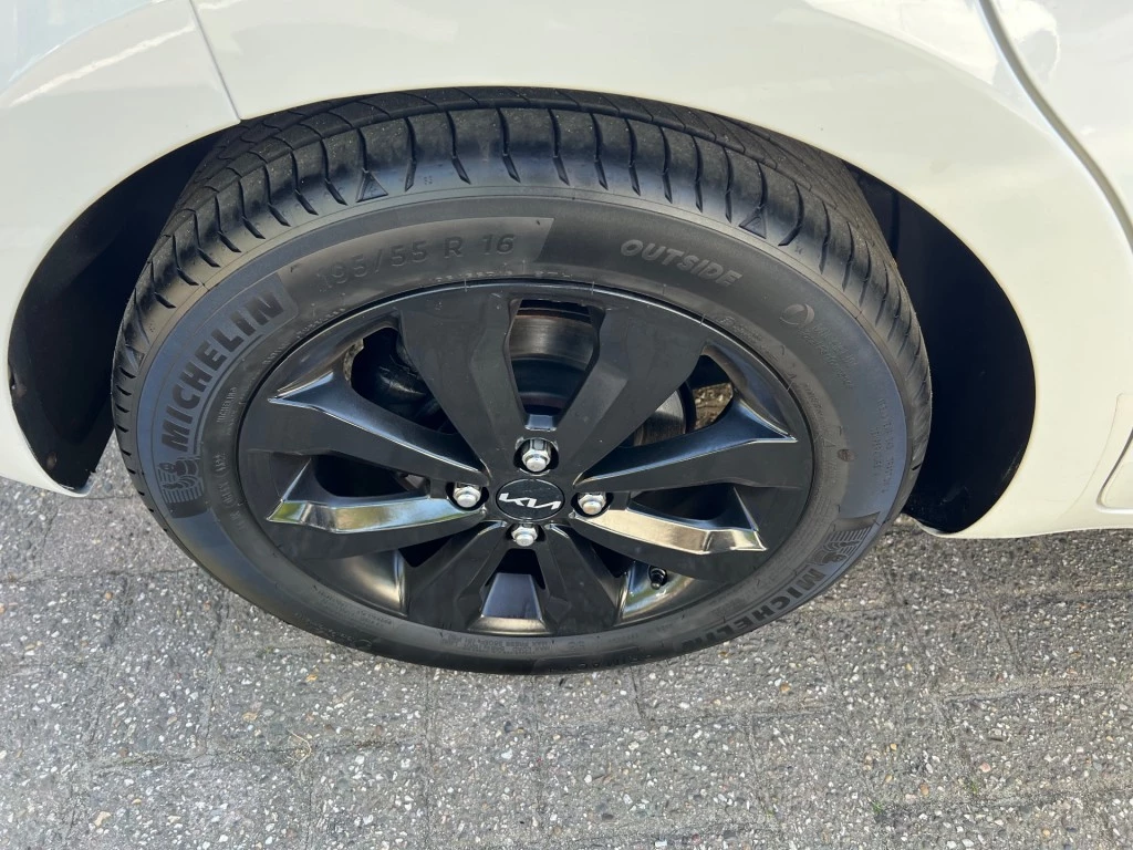 Hoofdafbeelding Kia Rio