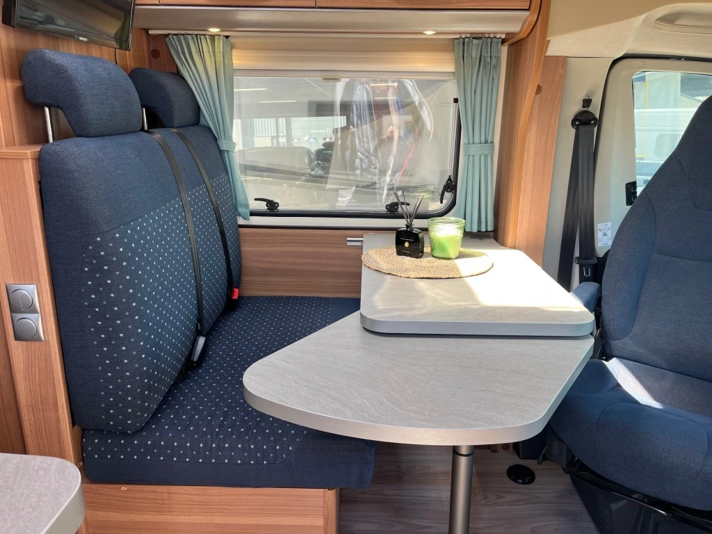 Hoofdafbeelding Weinsberg Caracompact R57 Carplay Ac Cruise