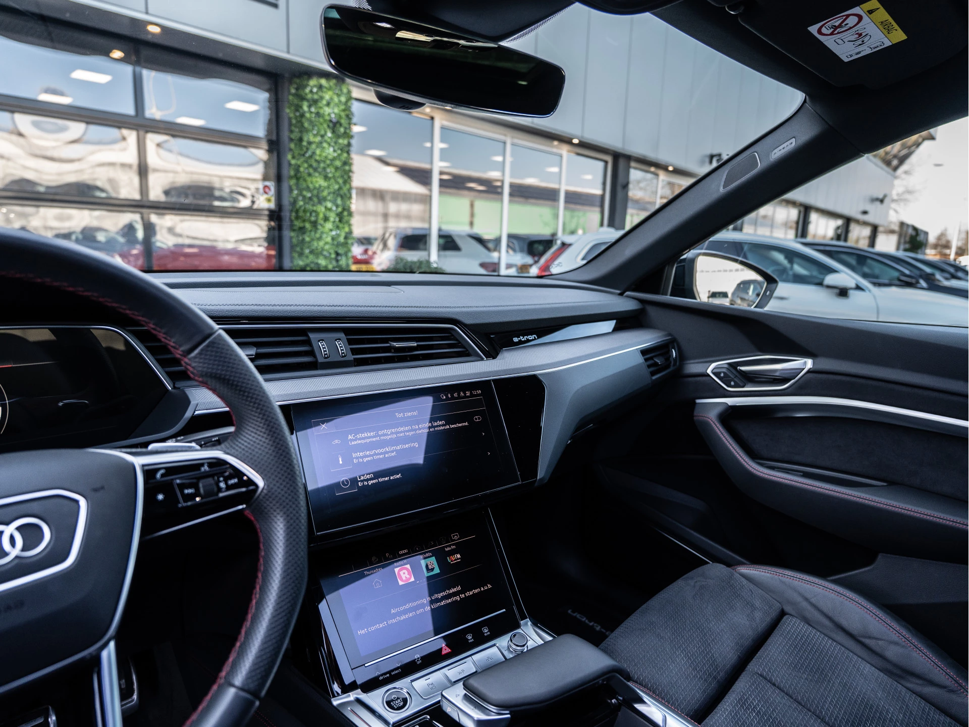 Hoofdafbeelding Audi Q8 Sportback e-tron