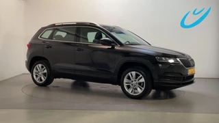 Skoda Karoq 1.5 TSI 150pk ACT Business Edition Plus LED Panoramadak Camera Navigatie