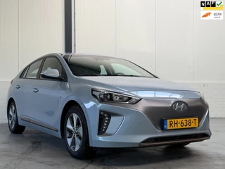 Hoofdafbeelding Hyundai IONIQ Hyundai IONIQ Comfort EV|Trekhaak|SoH 100%|Dealer O.H.|1e Eigenaar