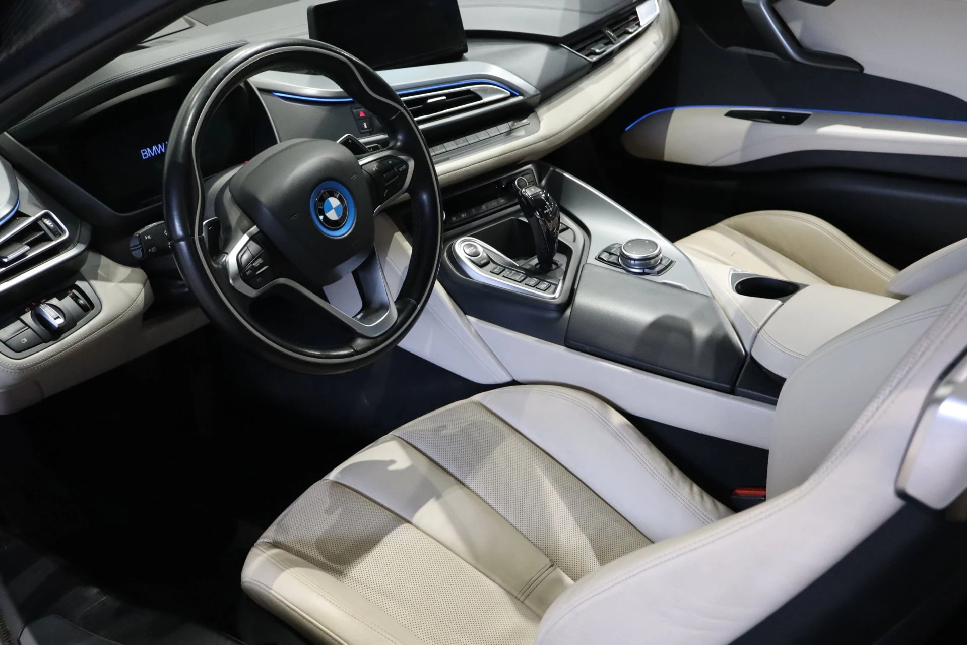 Hoofdafbeelding BMW i8
