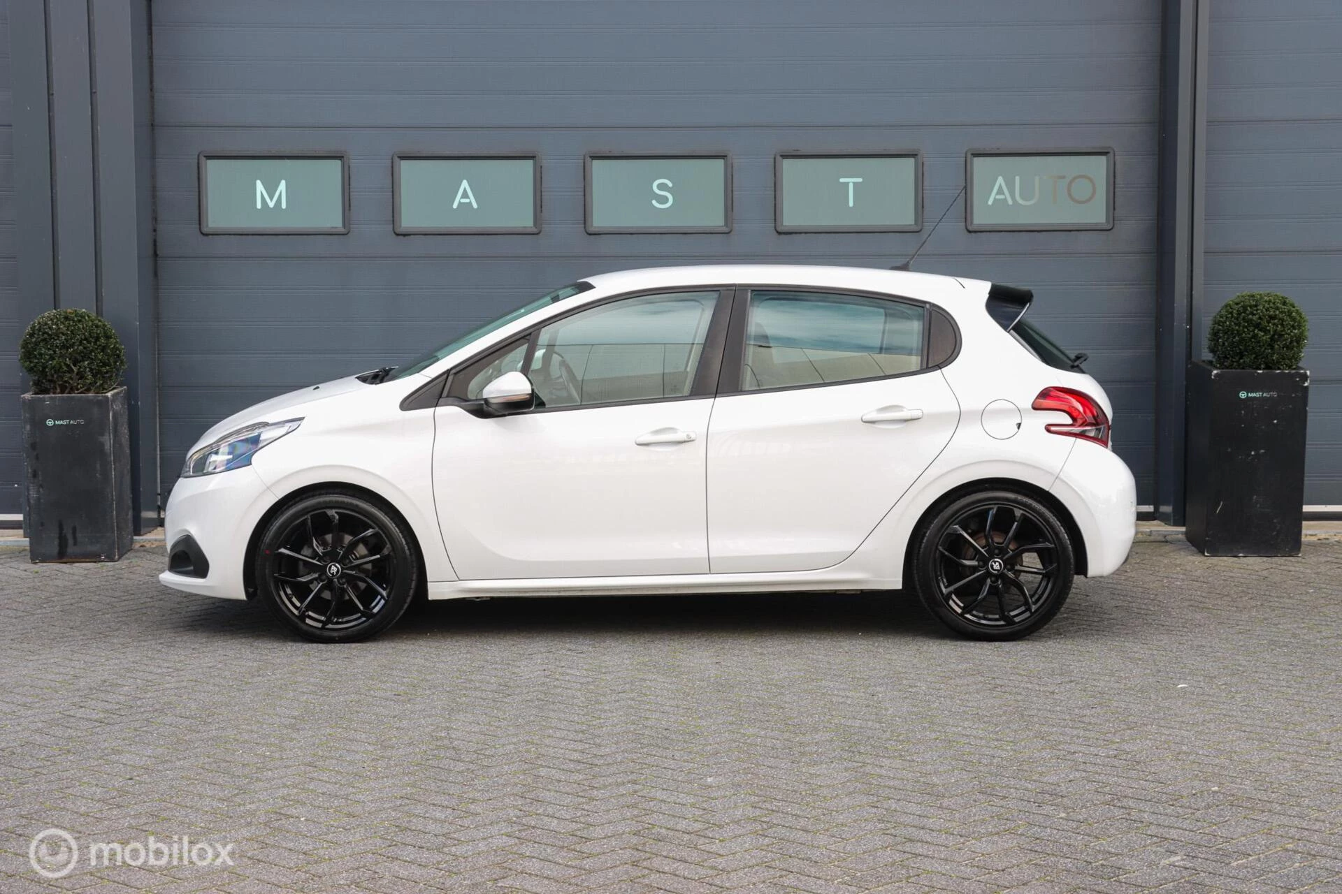 Hoofdafbeelding Peugeot 208