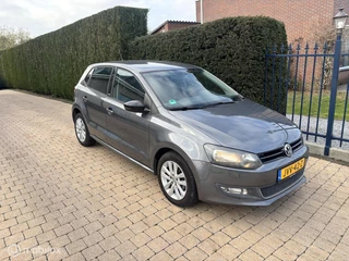 Volkswagen Polo 1.2-12V  SLECHTS 117.000 KM  MET NAVIGATIE