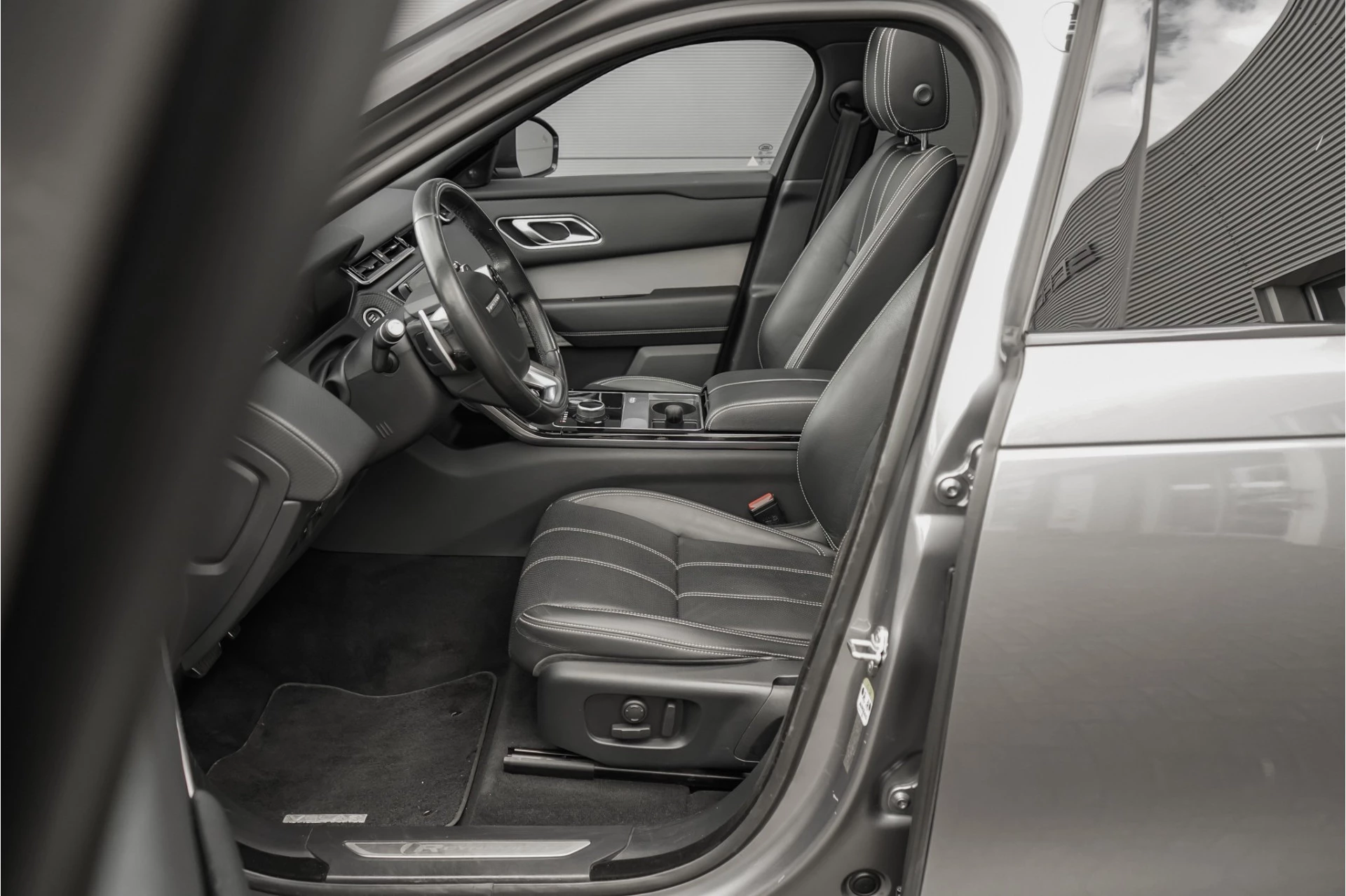 Hoofdafbeelding Land Rover Range Rover Velar