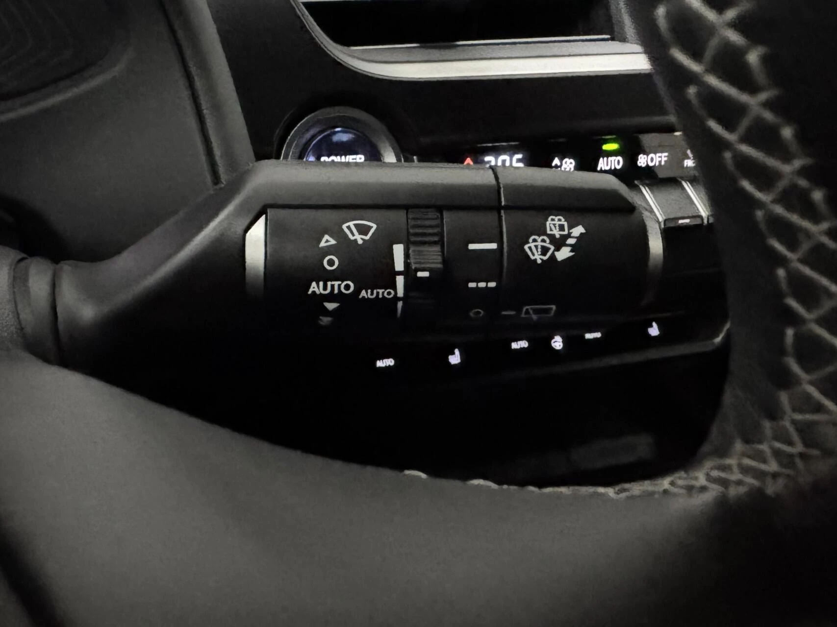 Hoofdafbeelding Lexus UX