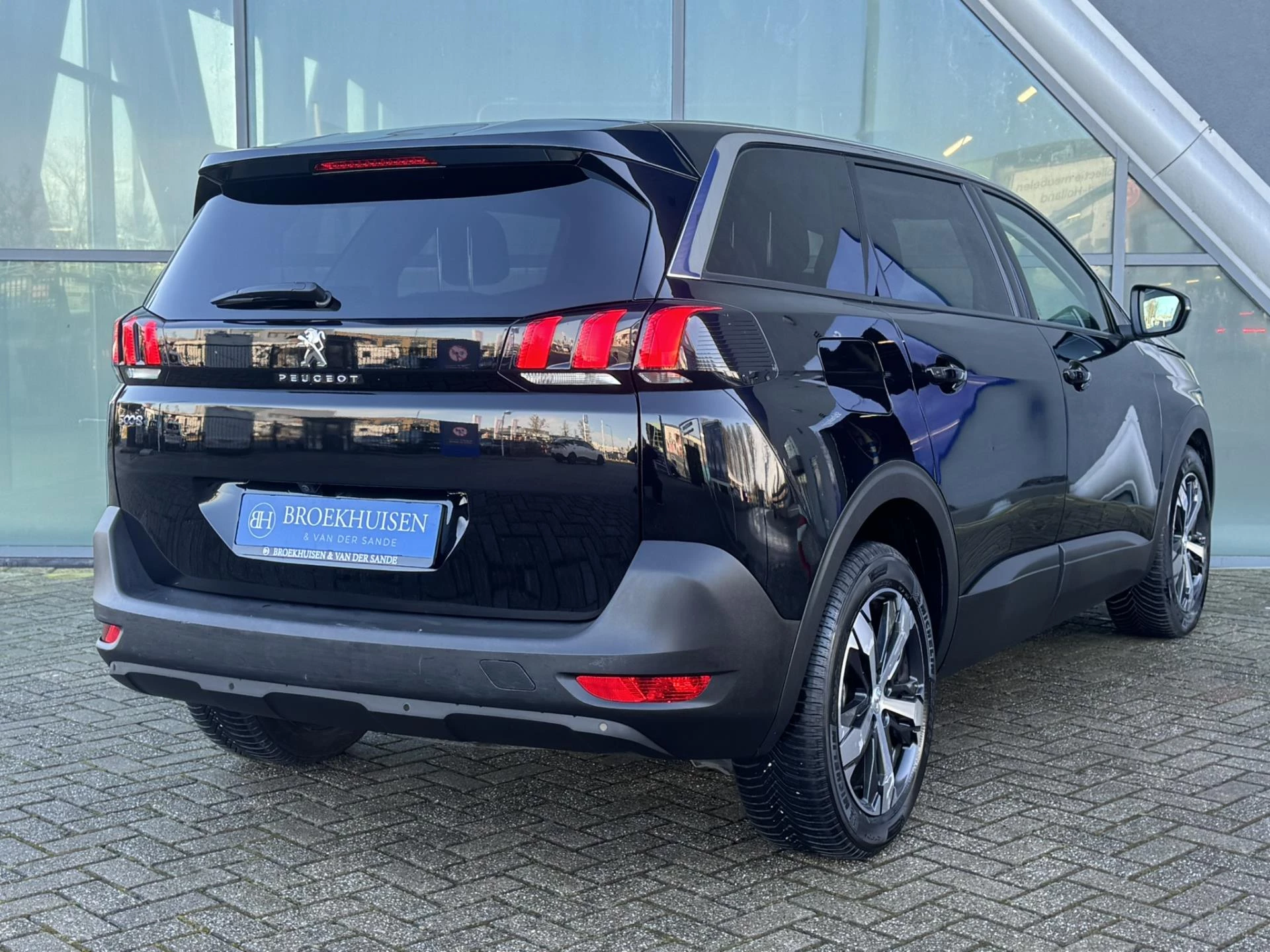 Hoofdafbeelding Peugeot 5008