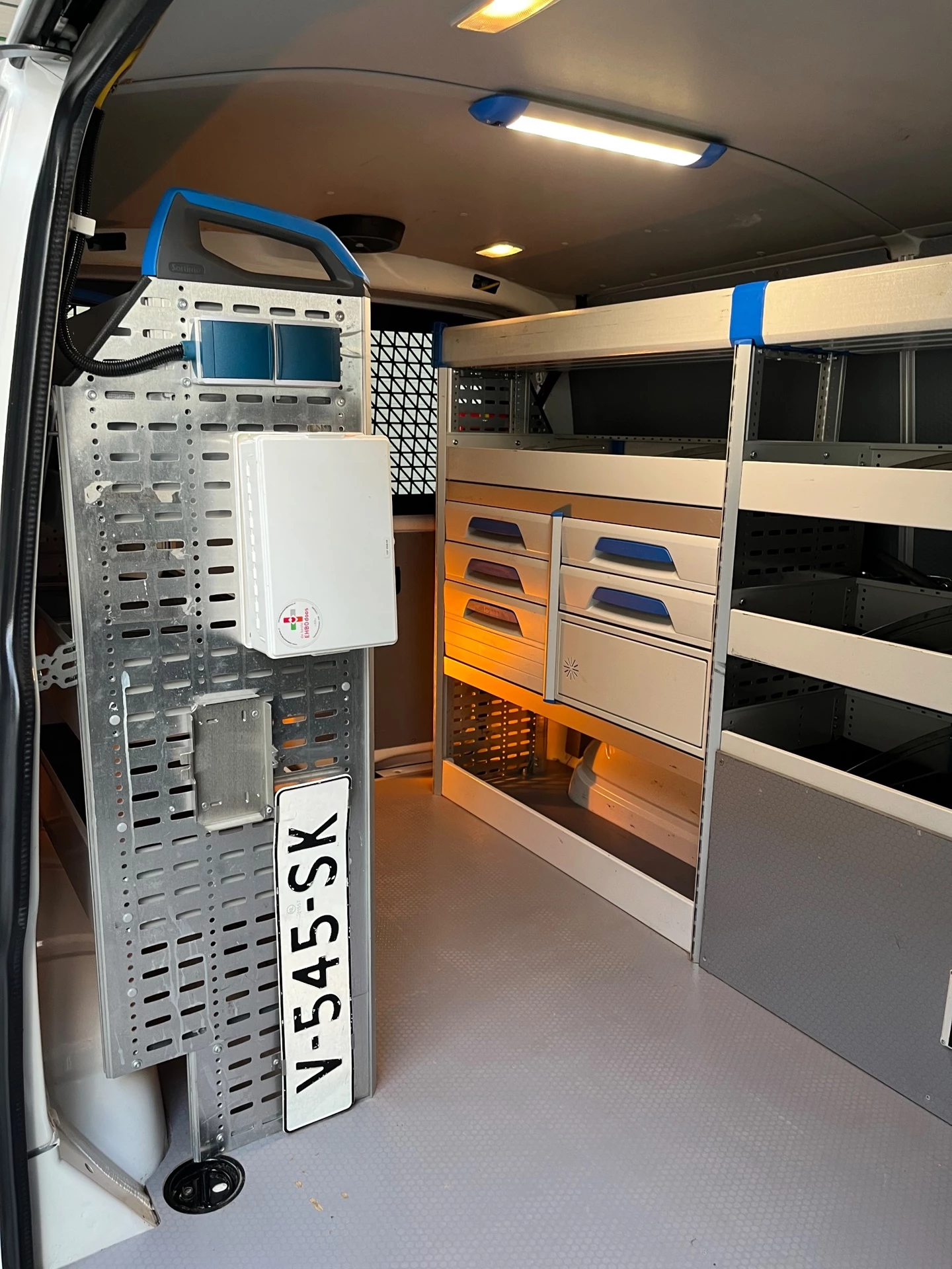 Hoofdafbeelding Volkswagen Transporter