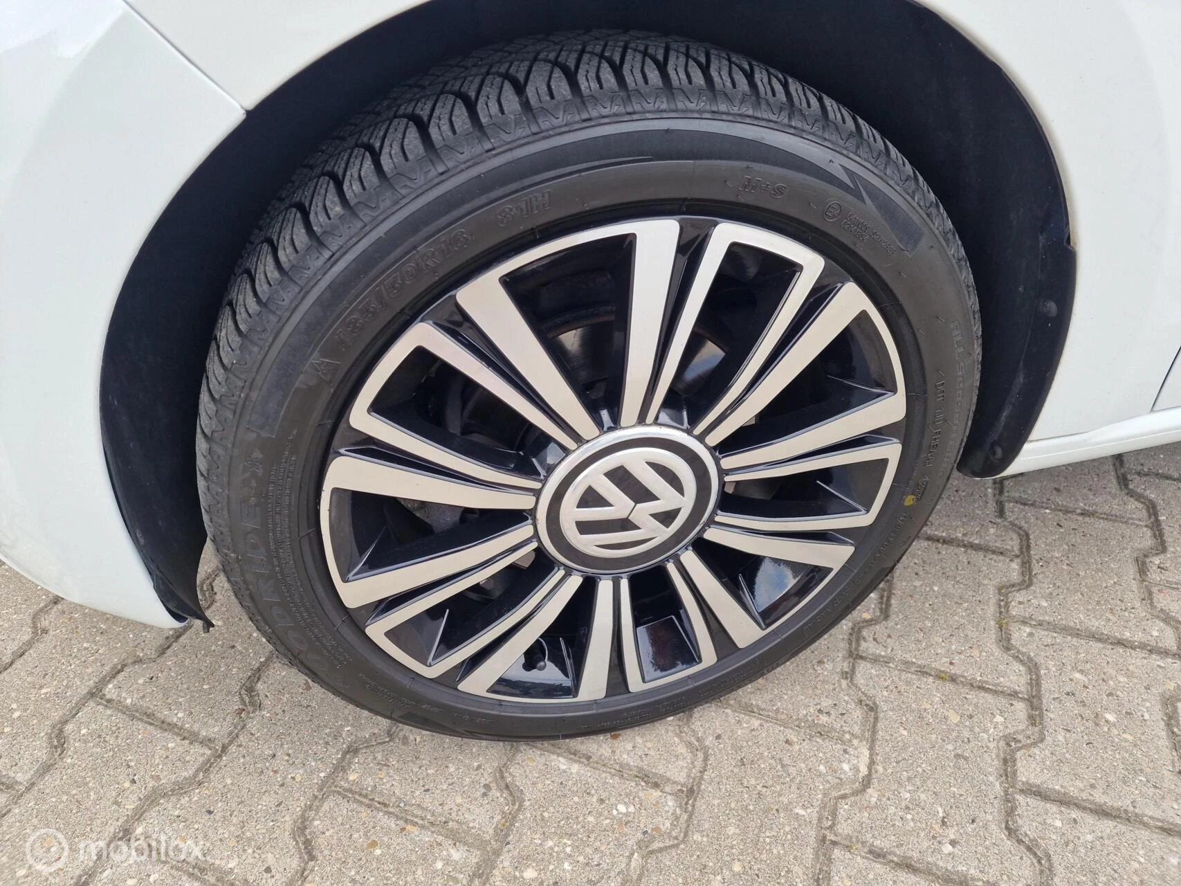 Hoofdafbeelding Volkswagen up!