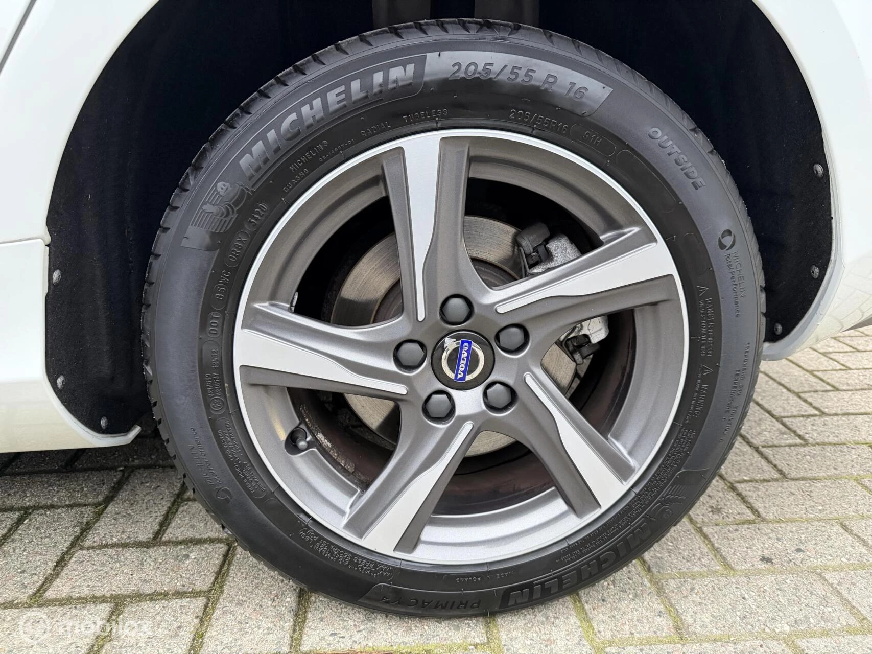 Hoofdafbeelding Volvo V40