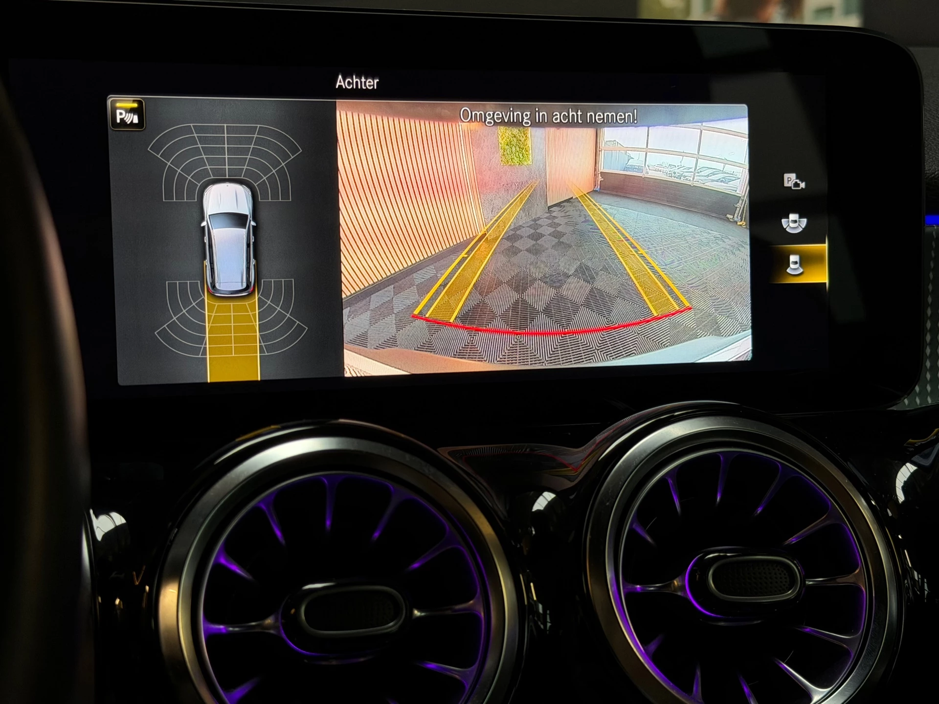 Hoofdafbeelding Mercedes-Benz EQB