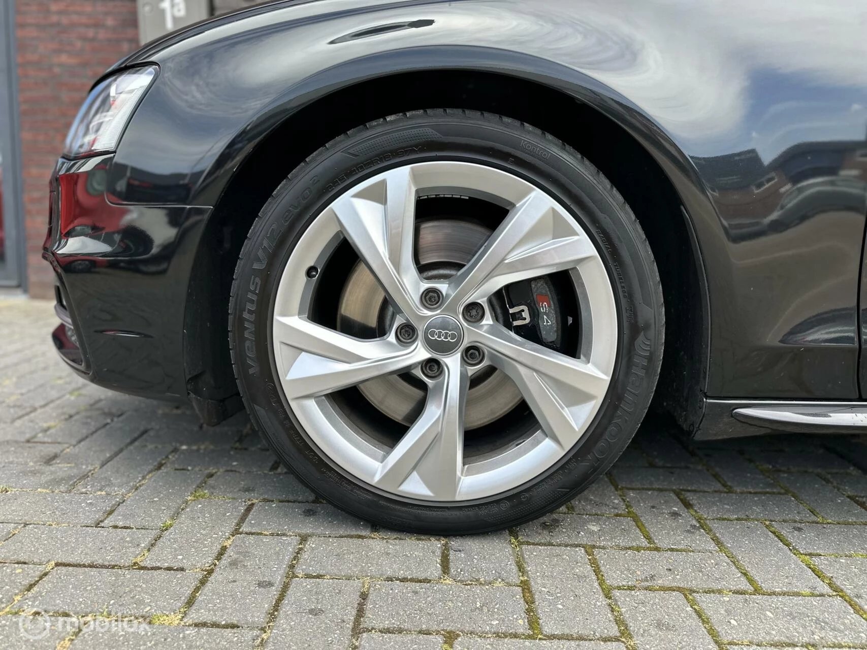 Hoofdafbeelding Audi S4