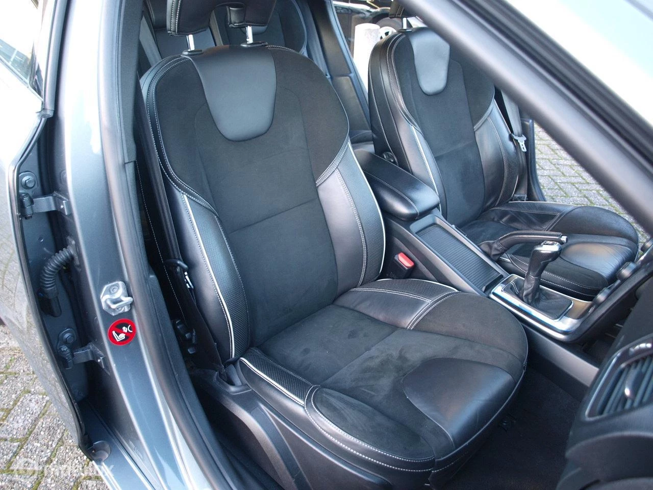 Hoofdafbeelding Volvo V40