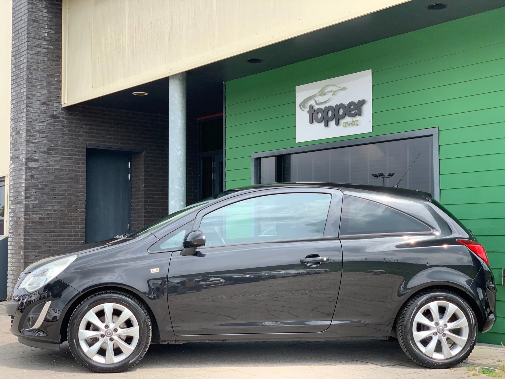 Hoofdafbeelding Opel Corsa