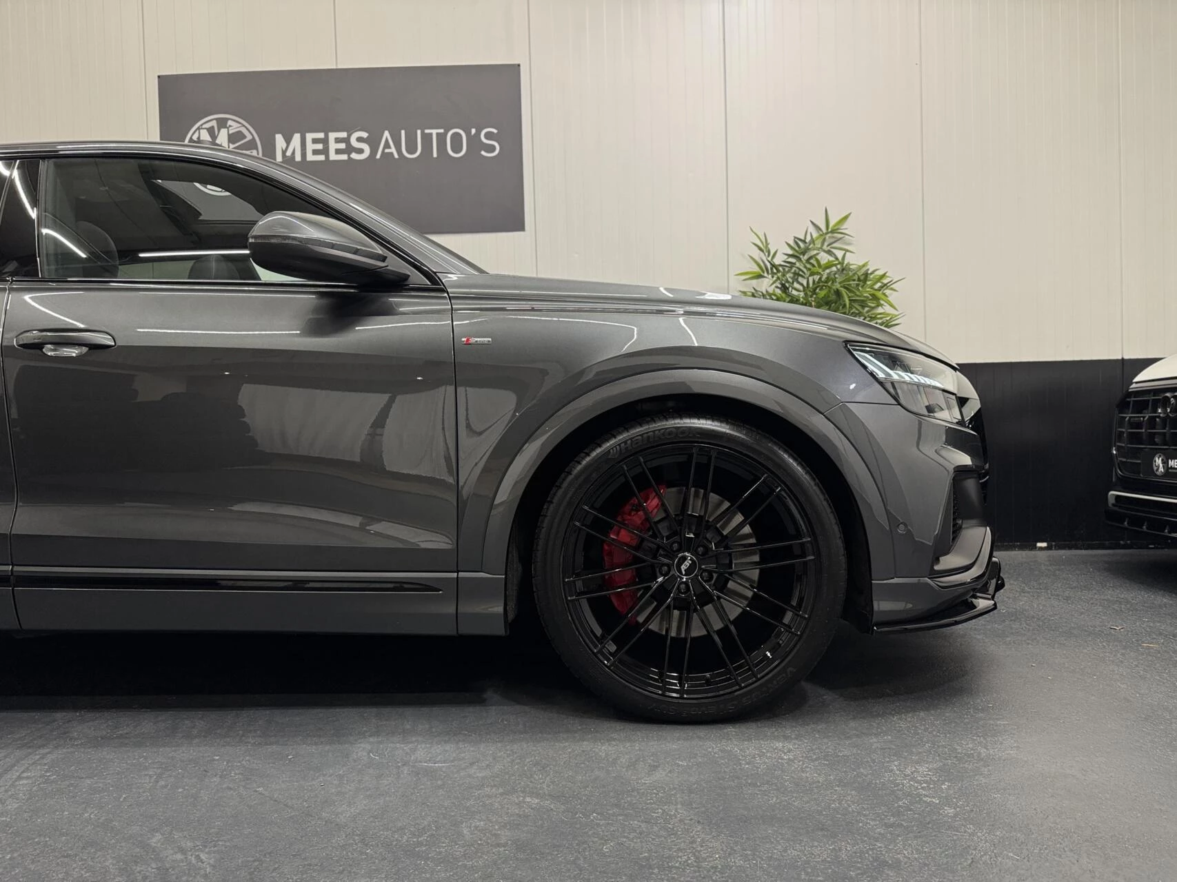 Hoofdafbeelding Audi Q8