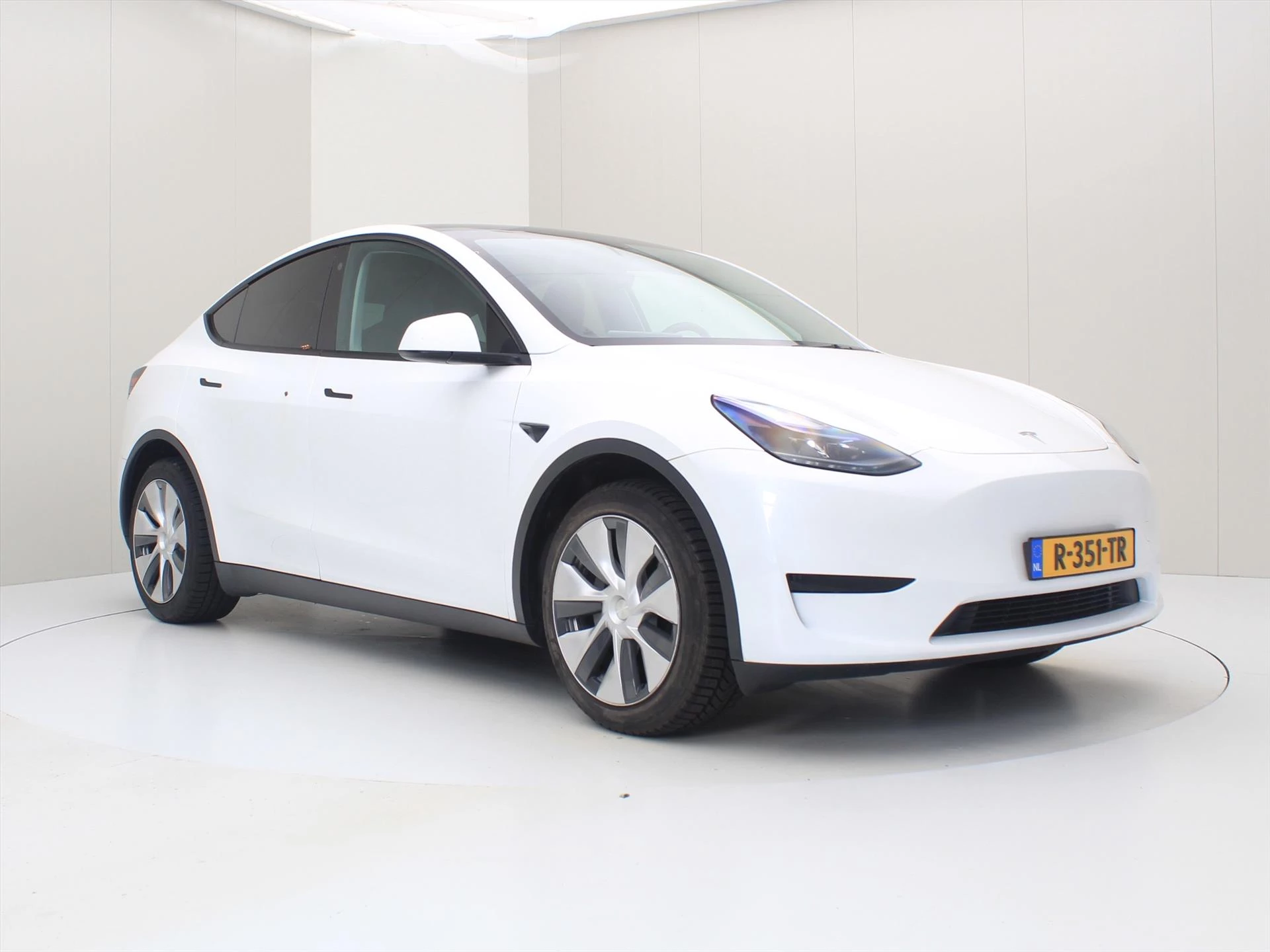 Hoofdafbeelding Tesla Model Y