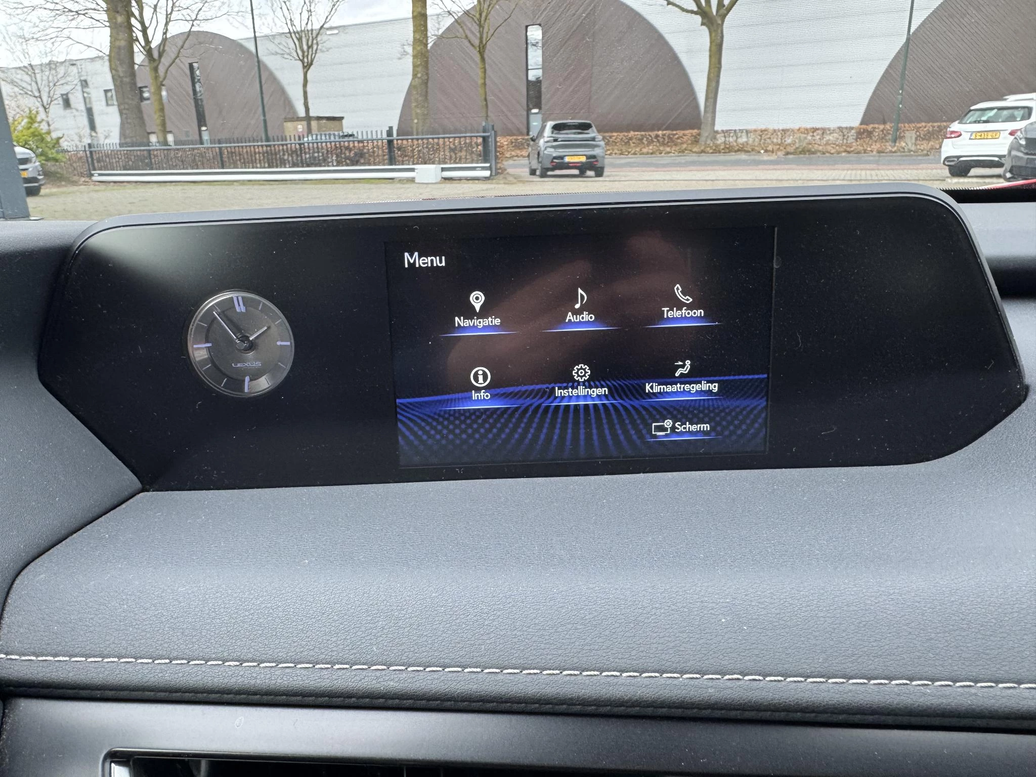 Hoofdafbeelding Lexus UX