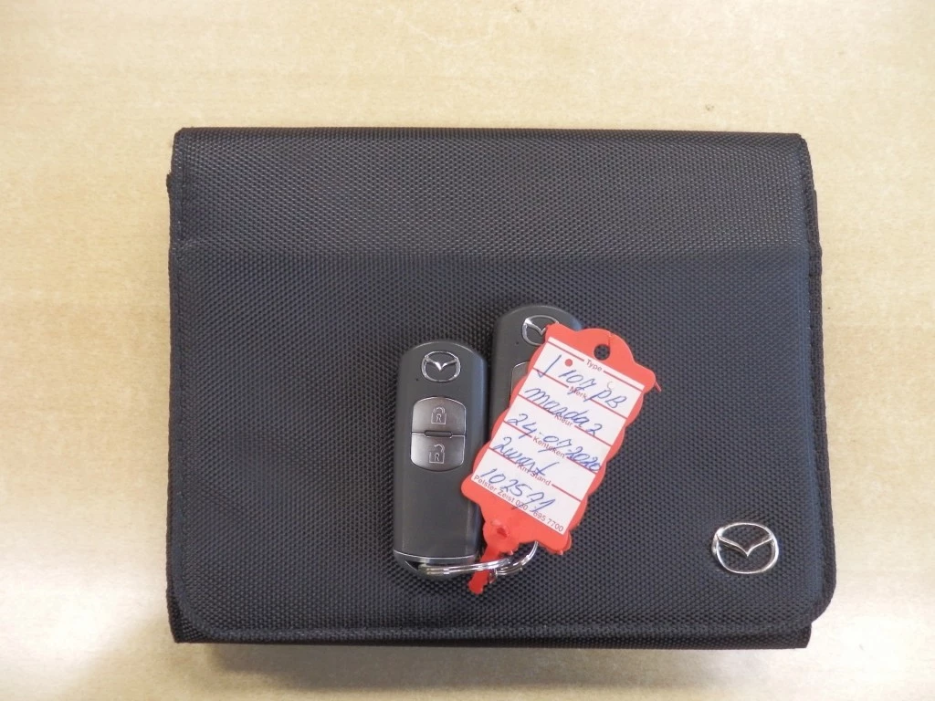 Hoofdafbeelding Mazda 2