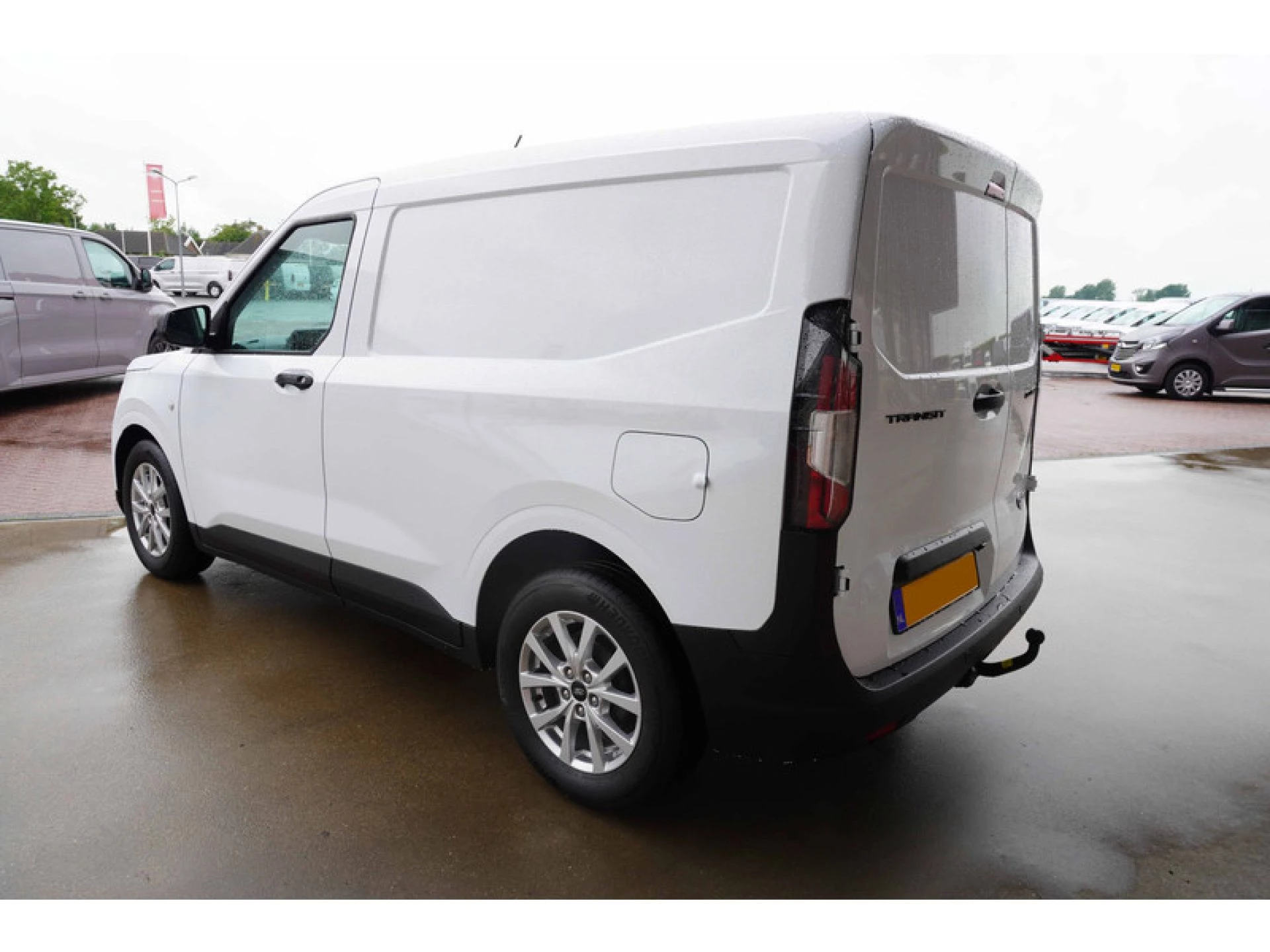 Hoofdafbeelding Ford Transit Courier