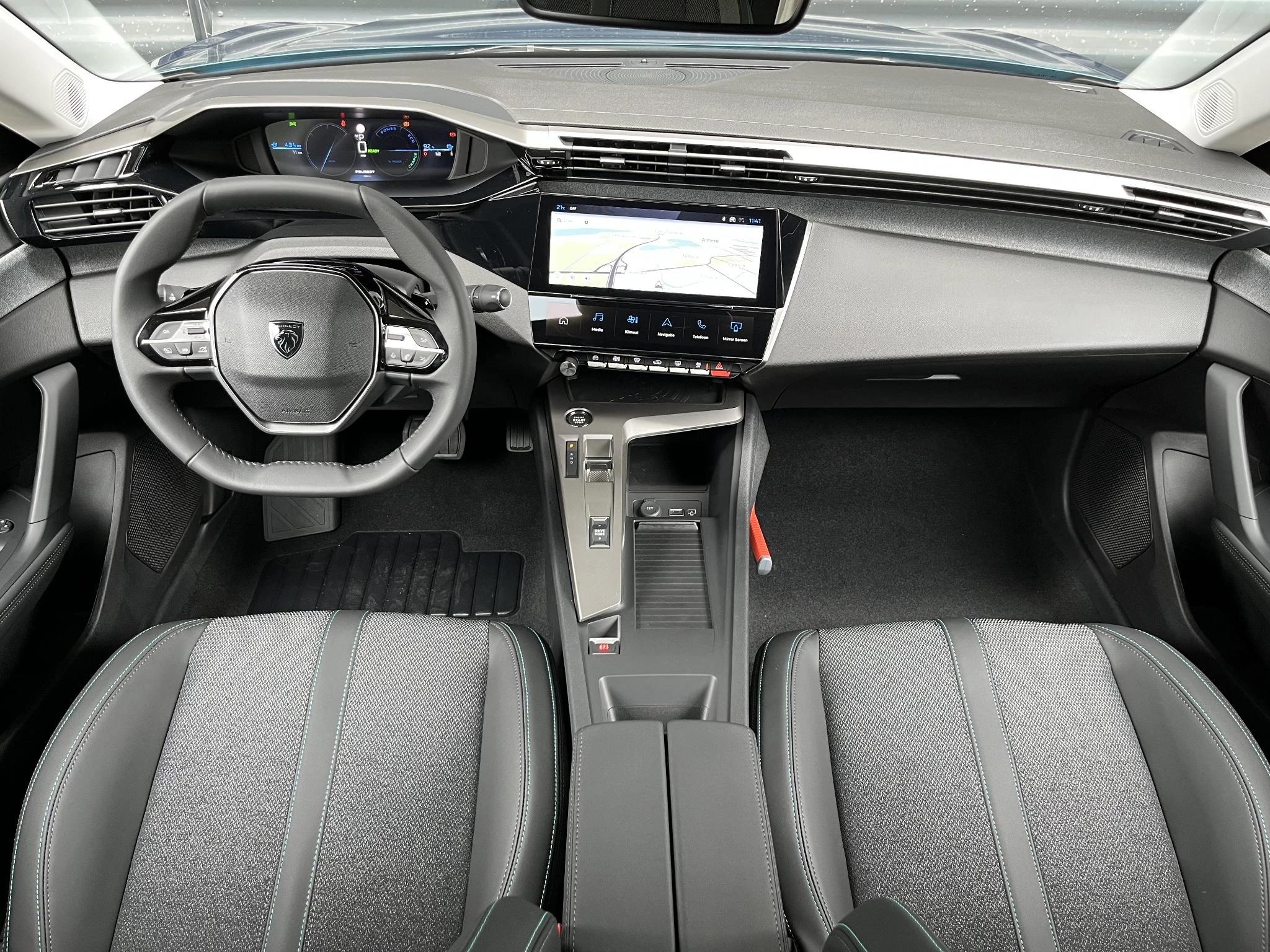 Hoofdafbeelding Peugeot 408